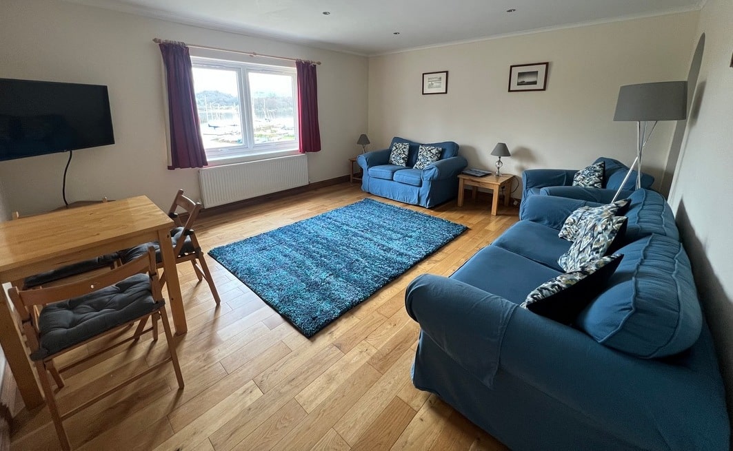 Lakeview Family Apartment at Derwent Water Marina